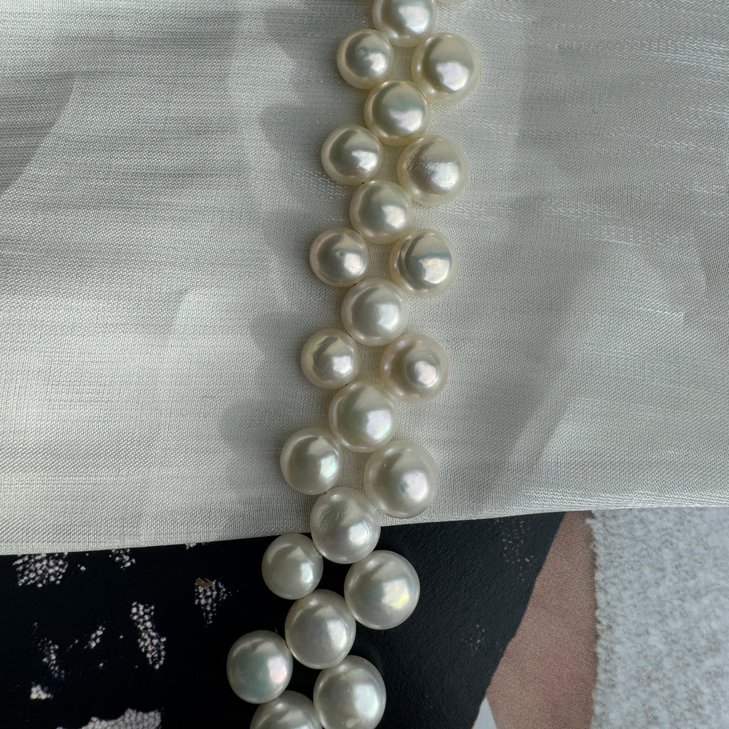 Collier à trois rangs de perles d’eau douce, fait main et vintage